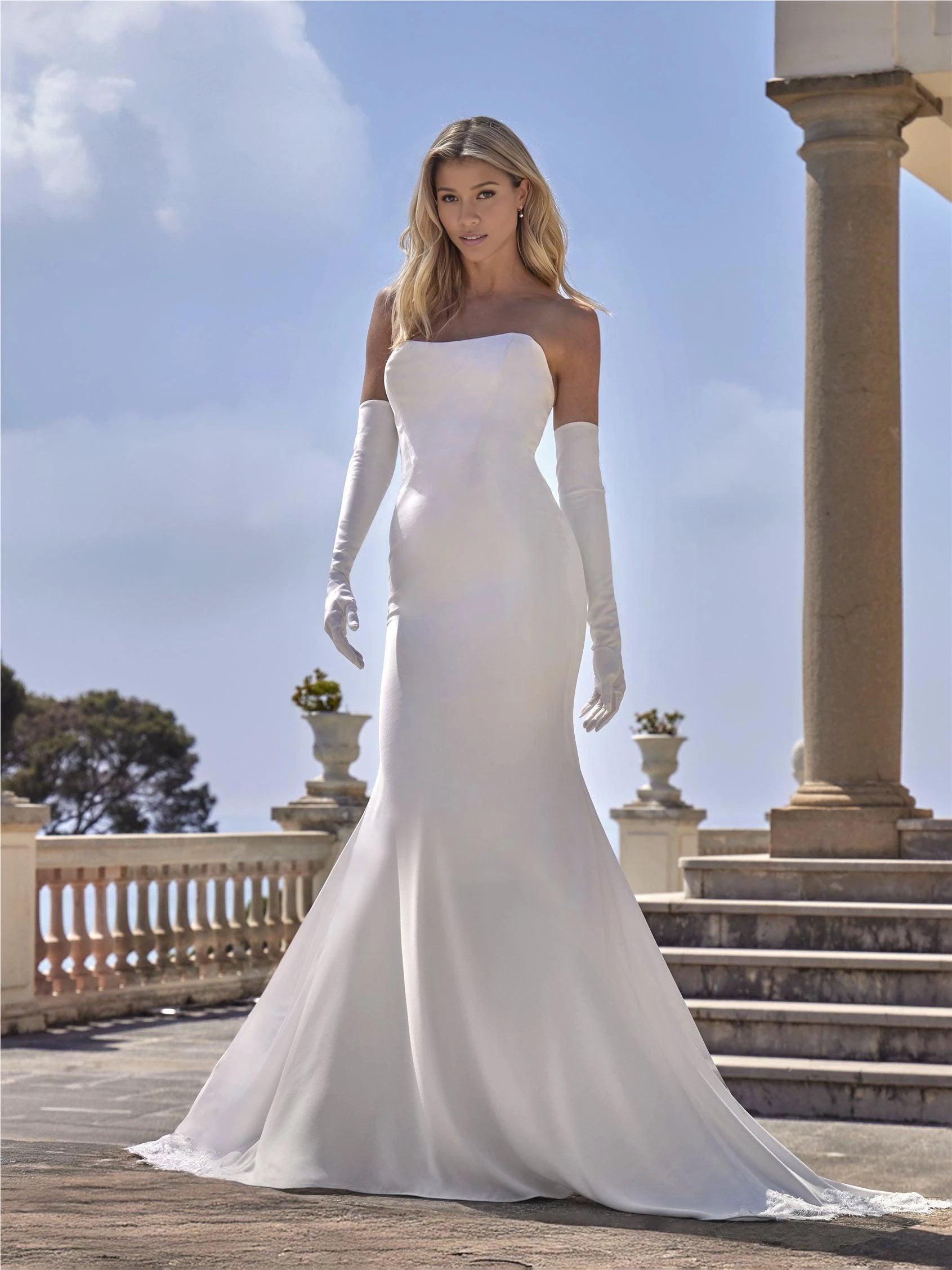 Elegant Trumpet Strapless Sleeveless Zip Back Floor Length Wedding Dress