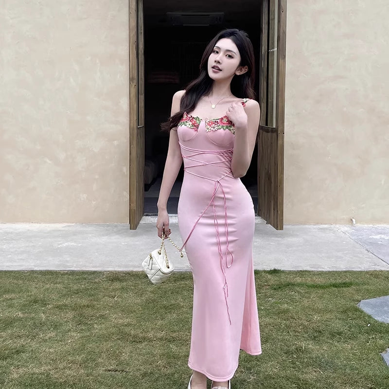 Elegant BlackVintage Applique Floral Spaghetti Strap Mermaid Long Summer Dress Prom Dress Party Dress Cocktail Dress Homecoming Dress Evening Dress