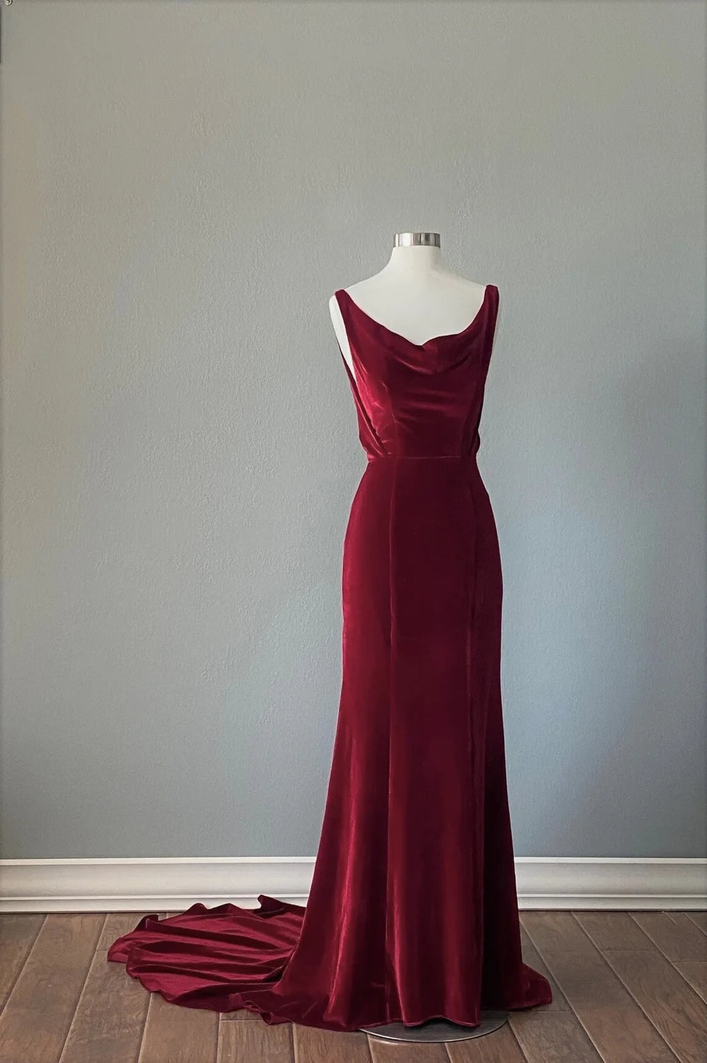 Elegant Burgundy Backless Sleeveless Velvet Long Prom Dress Party Dress Cocktail Dress Homecoming Dress Evening Dress