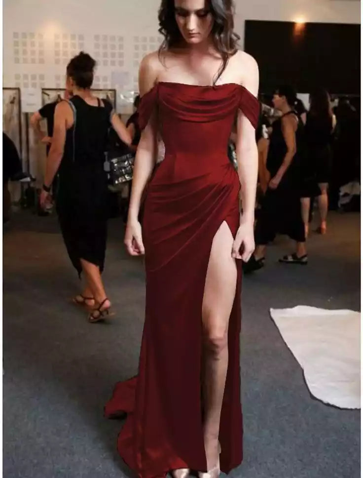 Elegant Burgundy Formal Evening Dress Sleeveless floor length Dress with Split