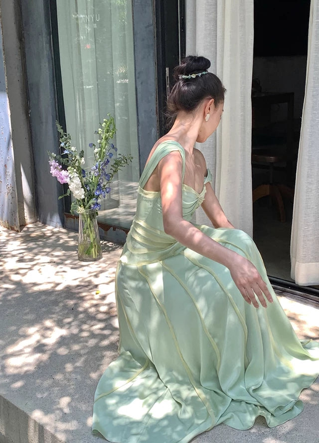 Elegant Green A Line Spaghetti Strap Sleeveless Chiffon Long Floor length Wedding Dress Prom Dress Cocktail Dress Homecoming Dress Evening Dress Party Dress