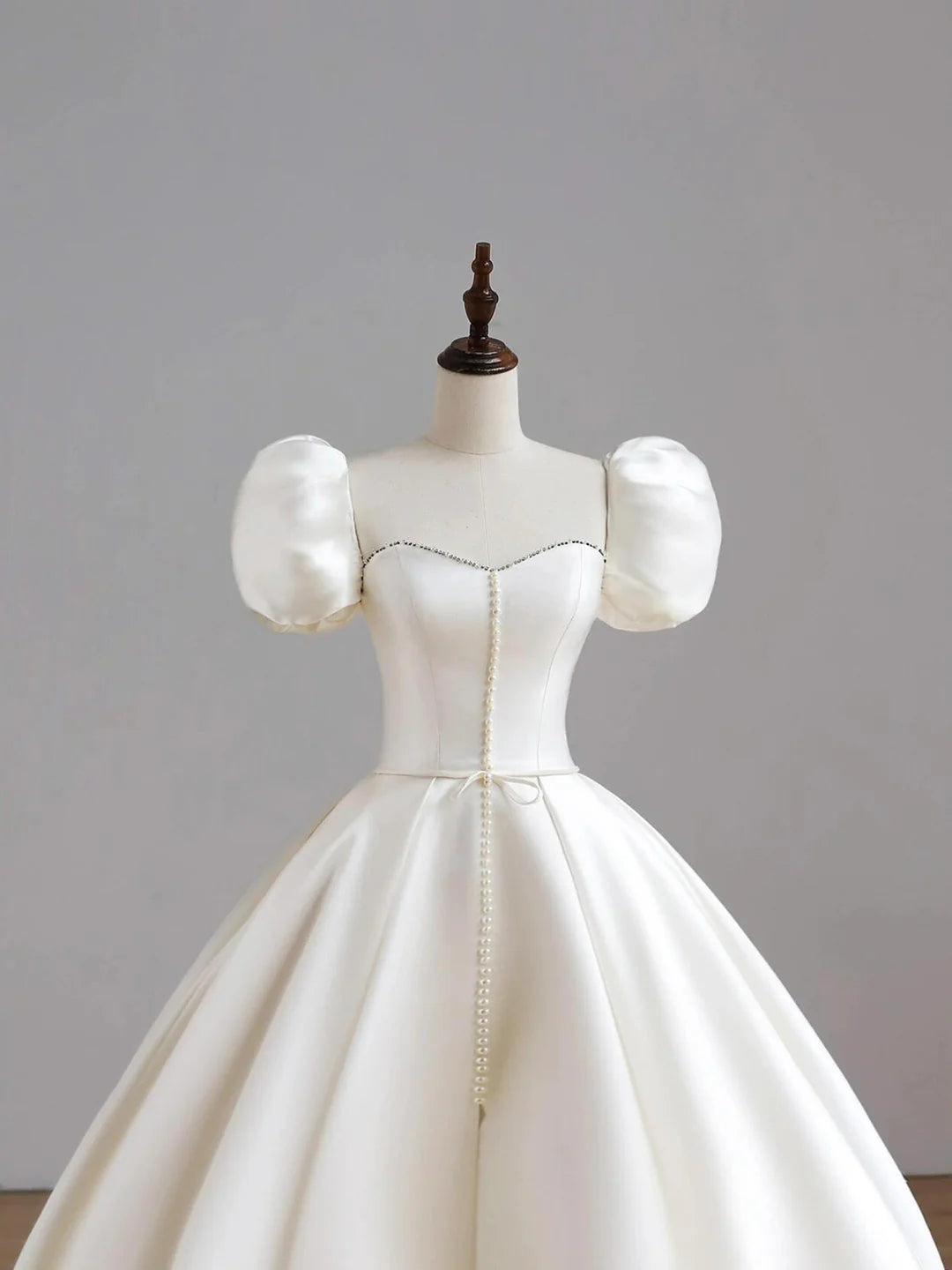 Elegant Short Sleeve  White Satin Long Formal Wedding Dress Evening Dress Wedding Dresses