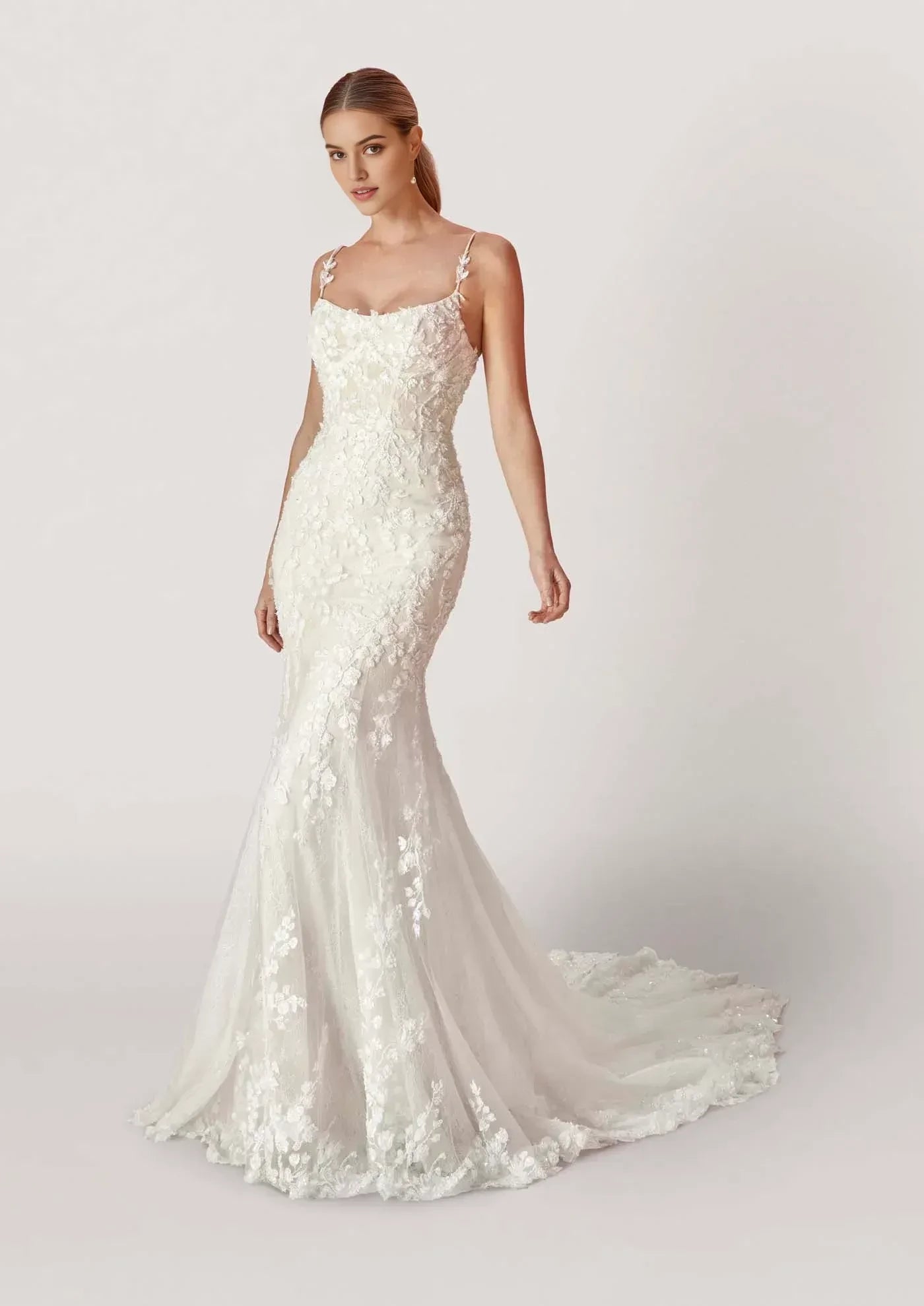Enchanting Trumpet Sweetheart Neckline Spaghetti Strap Lace Back Floor Length Wedding Dress