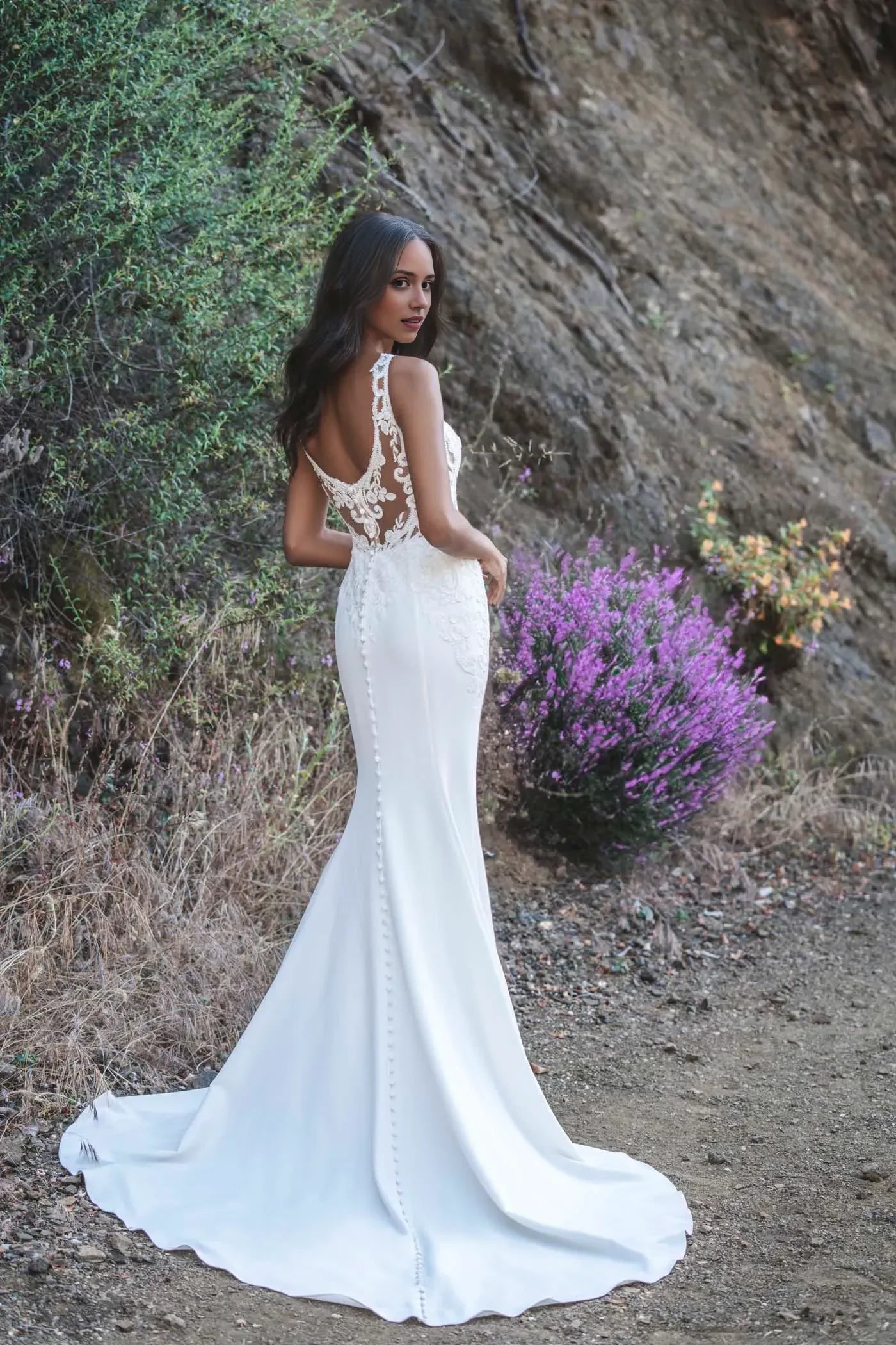 Ethereal Trumpet Plunging V Neck Sleeveless Lace Back Floor Length Wedding Dress