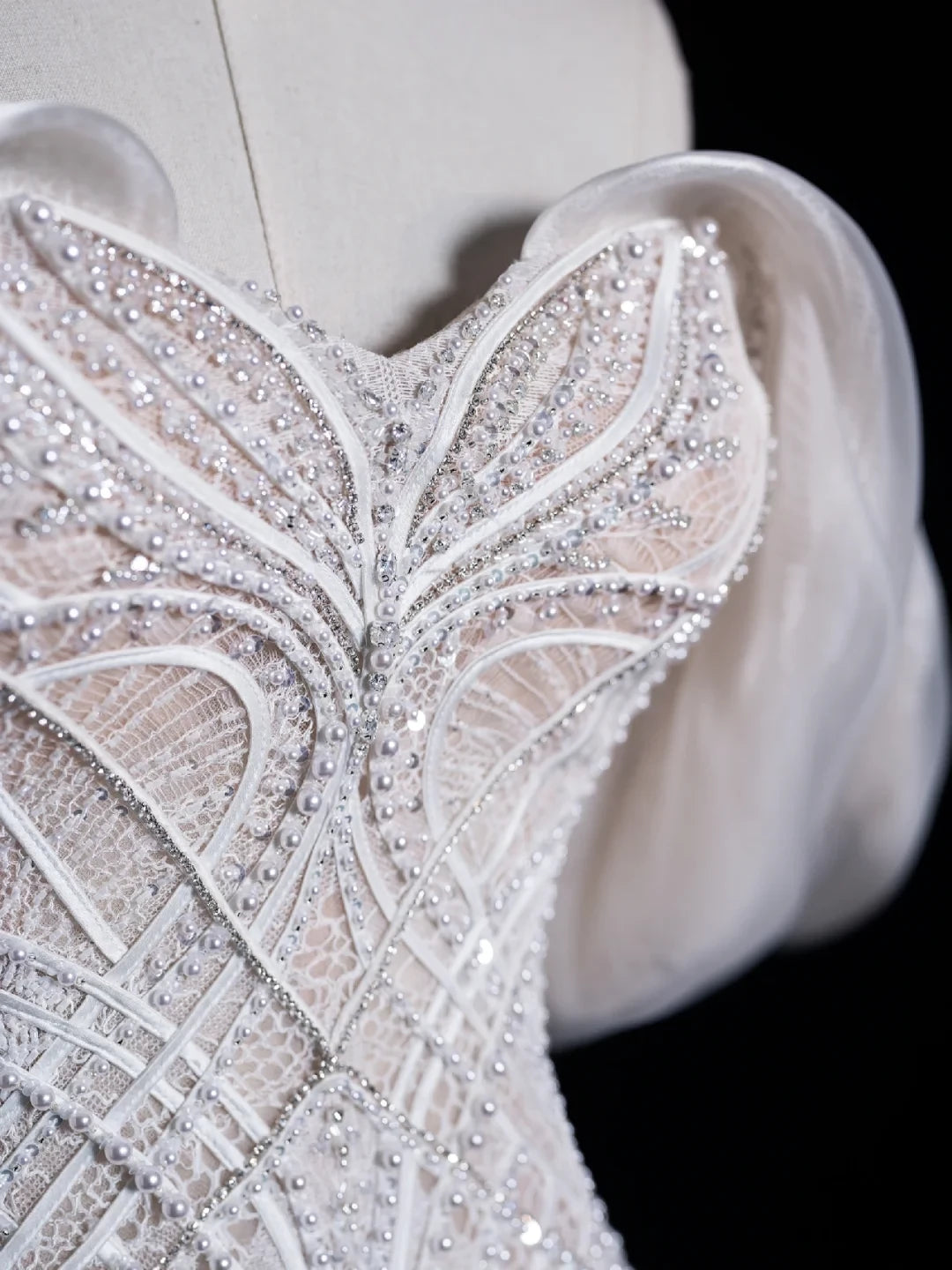 Exquisite Mermaid Off the Shoulder Beaded Lace Tulle Floor length Wedding Dress Prom Dress Cocktail Dress Homecoming Dress Evening Dress Party Dress