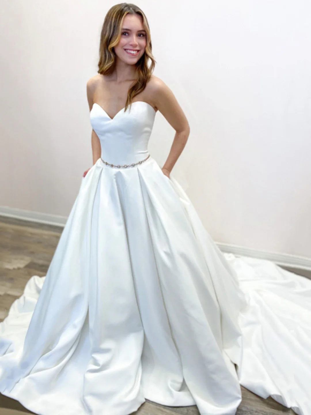 Floor Length Sweetheart White Strapless Wedding Dress Wedding Dress