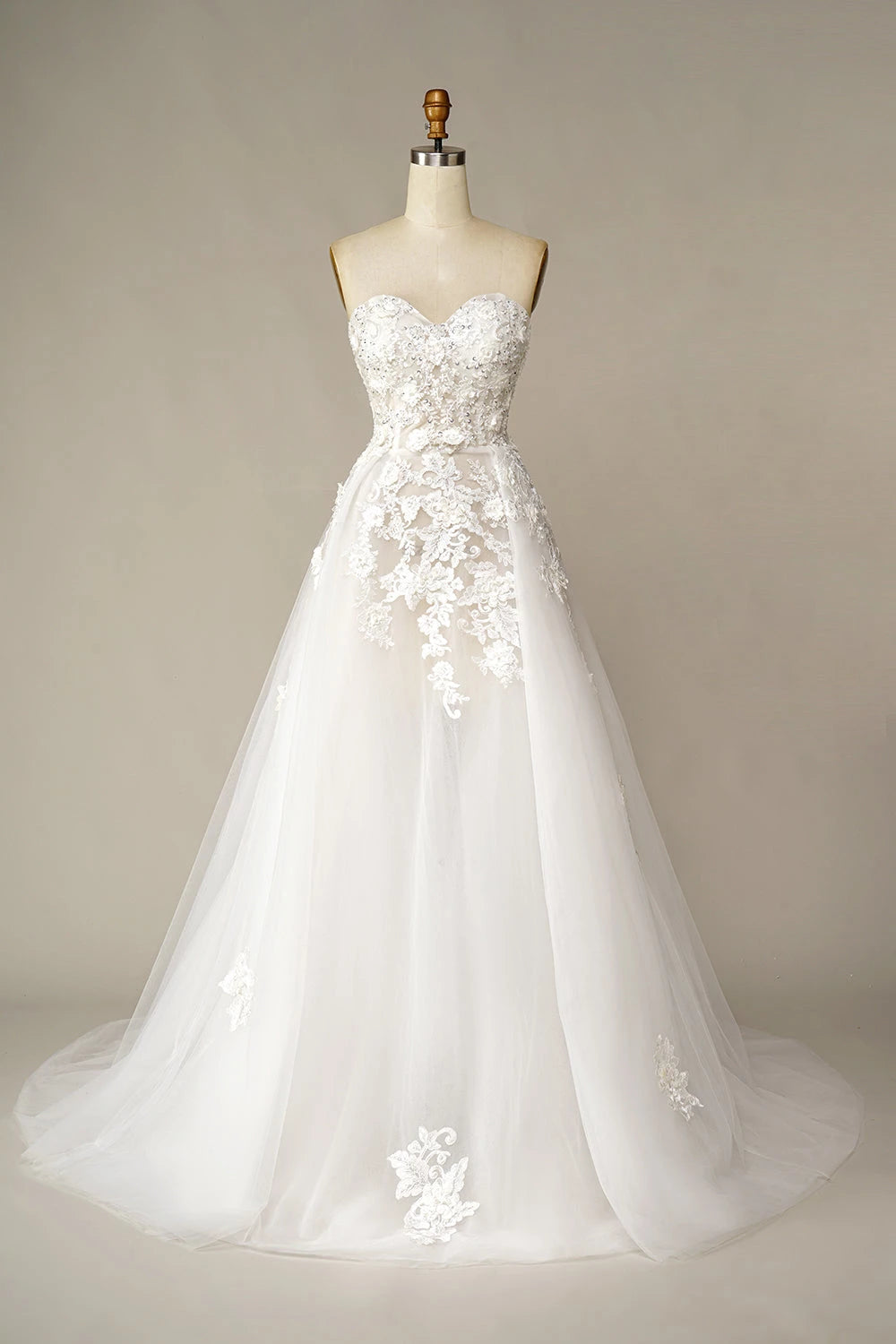 Glamorous Ball Gown Sweetheart Neck Sleeveless Zipper Back Maxi Wedding Dress