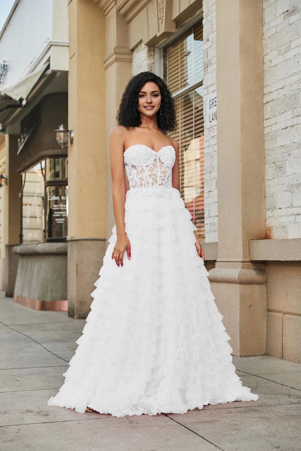 Glamorous Ball Gown Sweetheart Sleeveless Lace Up Back Maxi Wedding Dress