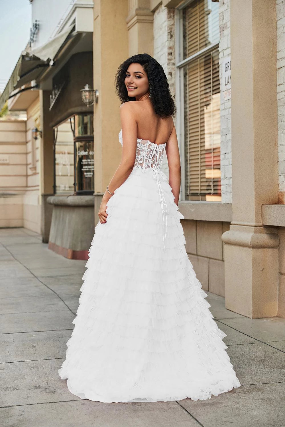 Glamorous Ball Gown Sweetheart Sleeveless Lace Up Back Maxi Wedding Dress