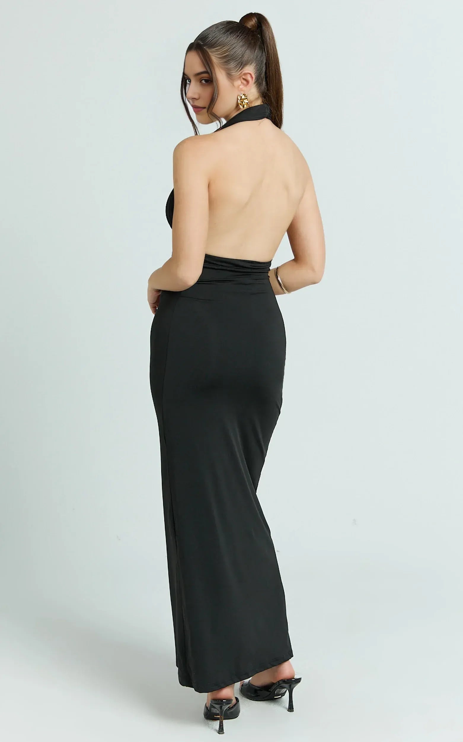 Glamorous Sheath Halter Neck Sleeveless Open Back Floor Length Plus Size Evening Dress