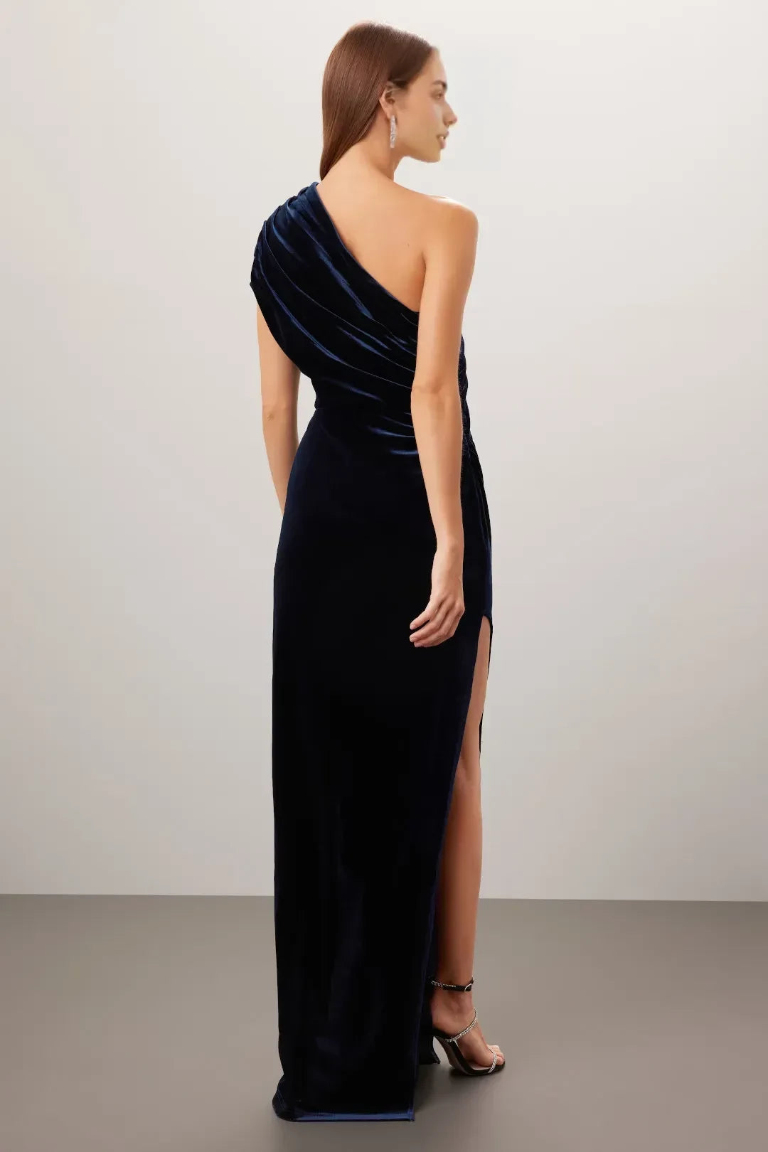 Glamorous Sheath One Shoulder Draped Sleeve High Slit Floor Length Plus Size Prom Dress
