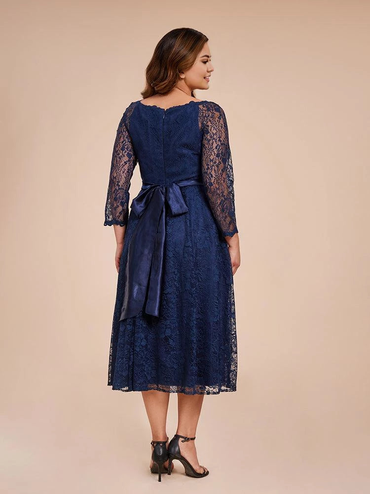 Gorgeous A Line Scallop Neck Lace Three Quarter Sleeve Bow Back Plus Size Midi Length Mother of the Bride Dress ﻿