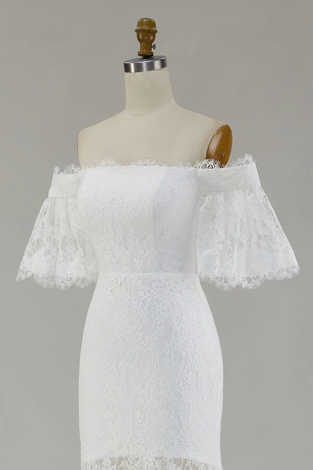 Gorgeous Mermaid Off  Shoulder Lace Flutter Sleeve Zipper Back Floor Length Wedding Dress