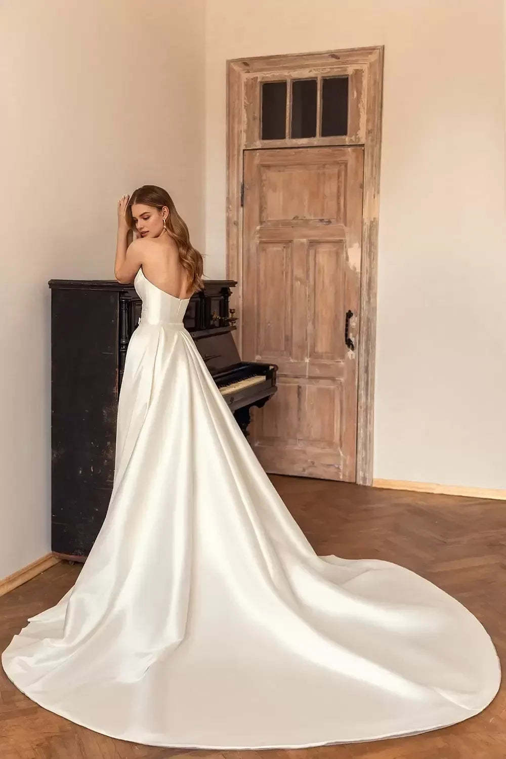 Gorgeous Mermaid Sweetheart Sleeveless Open Back Long Length Wedding Dress