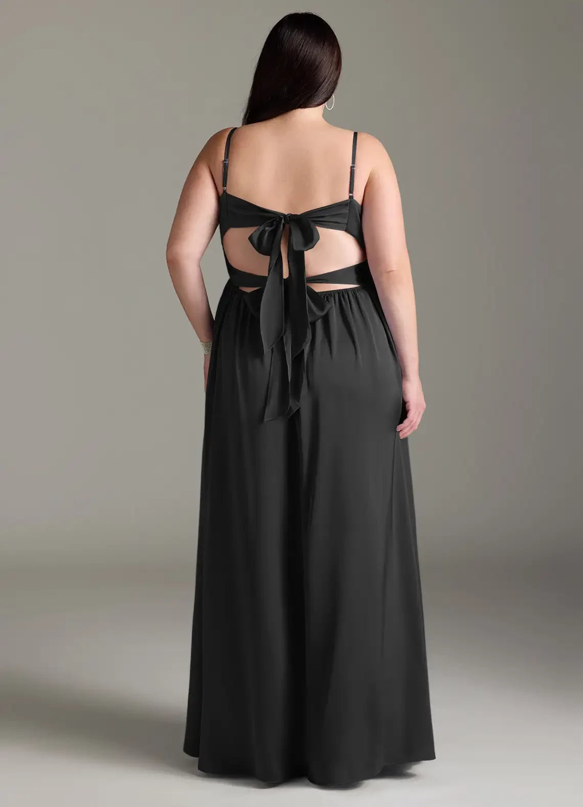 Gorgeous Plus Size A Line Sweetheart Neck Spaghetti Strap Bow Back Floor Length Bridesmaid Dress