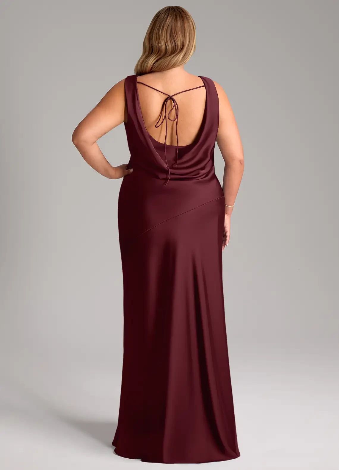 Gorgeous Plus Size Sheath Cowl Neck Sleeveless Tie Back Floor Length Bridesmaid Dress