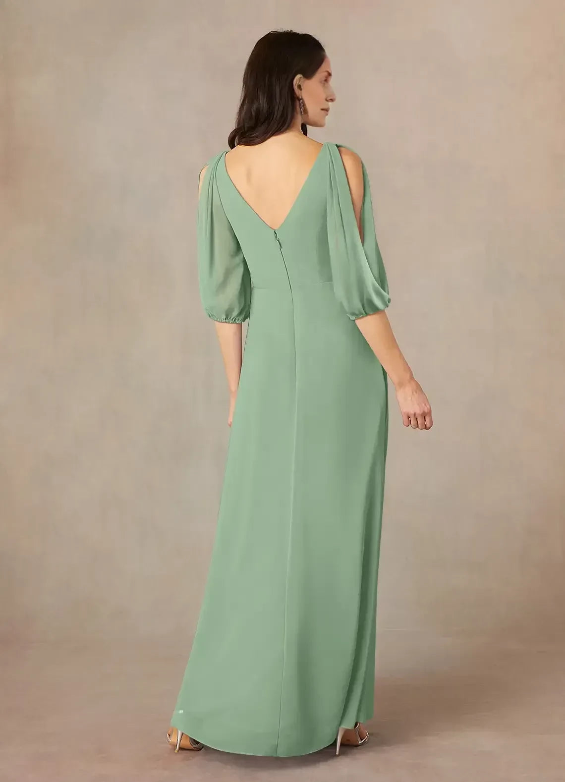 Graceful A Line V Neck Cold Shoulder Three Quarter Sleeve Zipper Back Floor Length Mother of the Bride Dresses