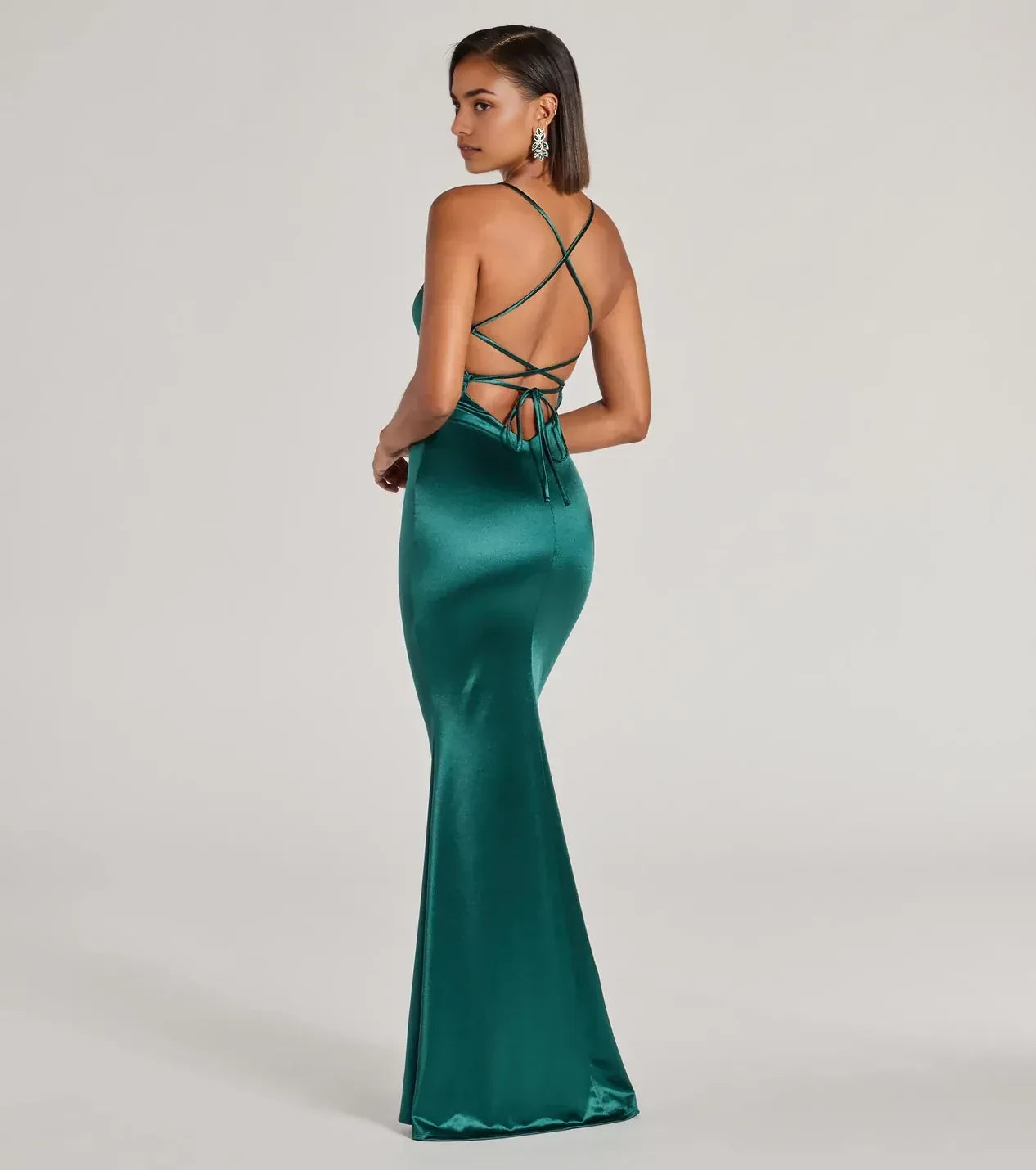 Graceful Mermaid Plunge Neck Spaghetti Strap Crisscross Back Floor Length Prom Dress