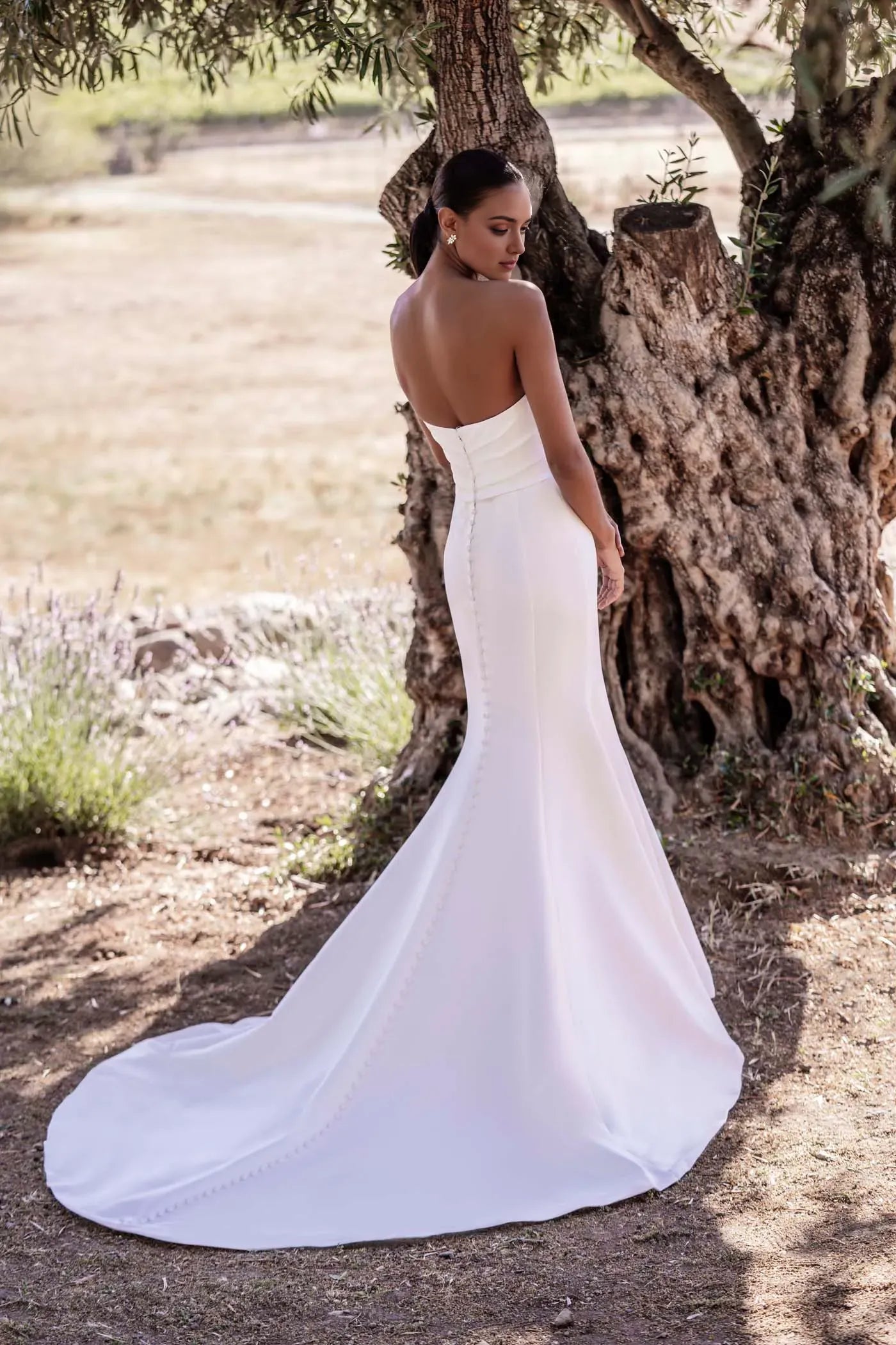 Graceful Trumpet Sweetheart Neckline Sleeveless Button Back Floor Length Wedding Dress