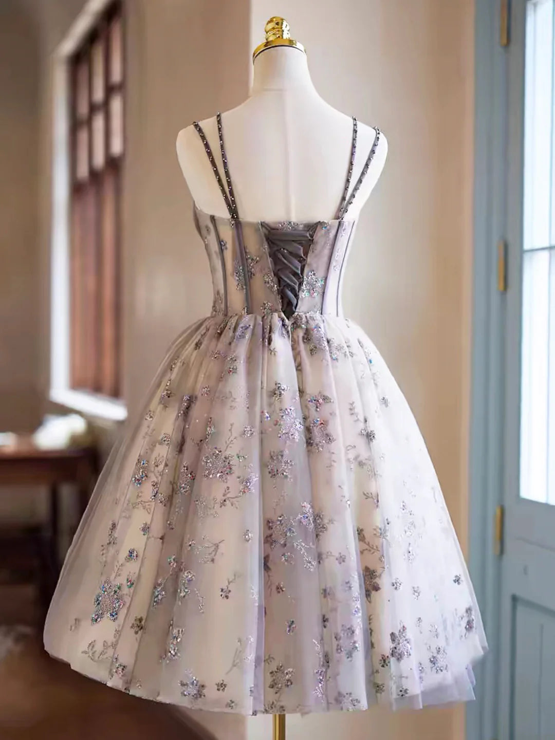 Gray Tulle Sequins Knee length Short Party Dress Cute Spaghetti Strap Backless Evening Dress Homecoming Dresses