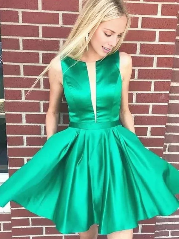 Green Satin Backless Short Prom Open Back Green Formal Graduation Evening Green Cocktail Party Dresses Homecoming Dresse