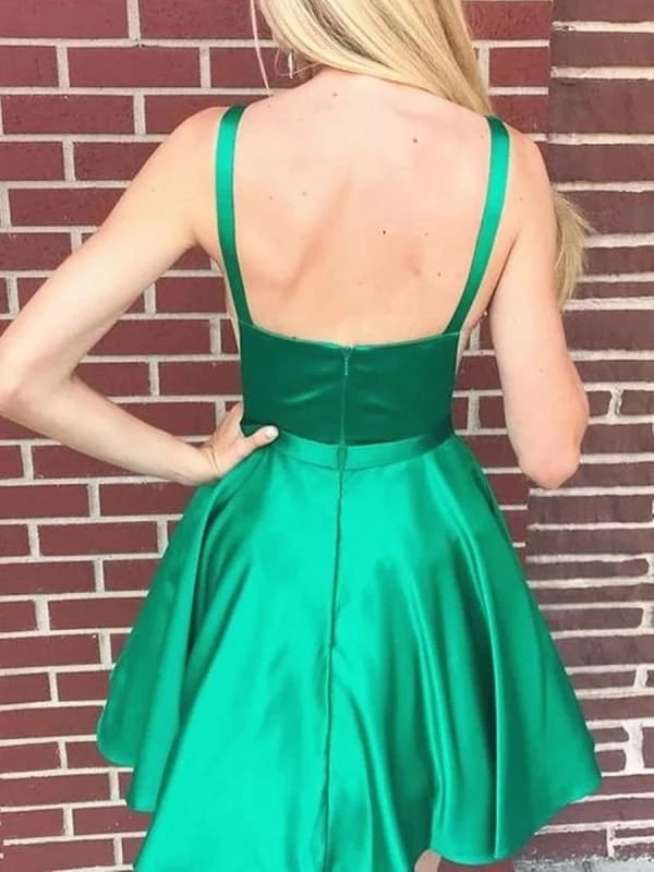 Green Satin Backless Short Prom Open Back Green Formal Graduation Evening Green Cocktail Party Dresses Homecoming Dresse