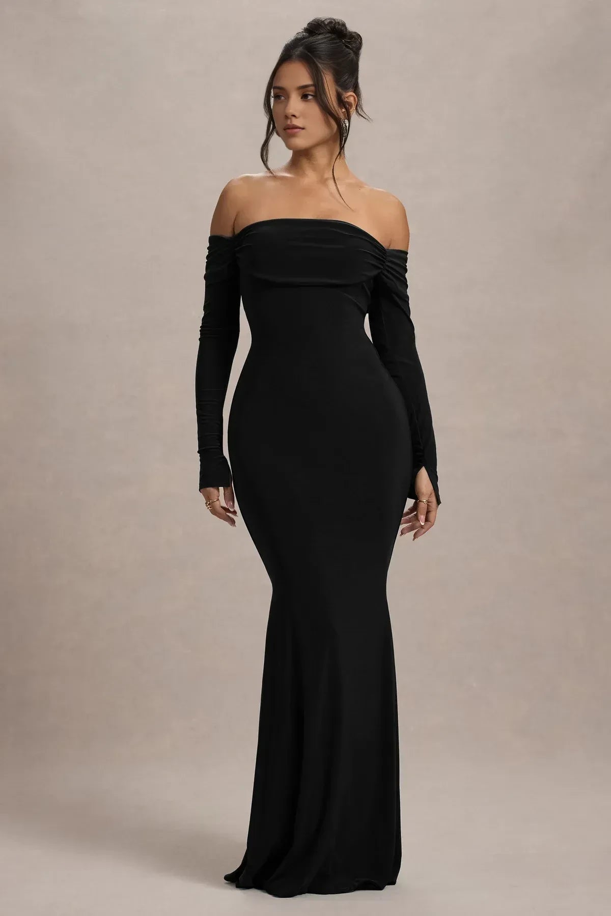 Gripping Mermaid Off Shoulder Long Sleeve Ruched Back Floor Length Evening Dress