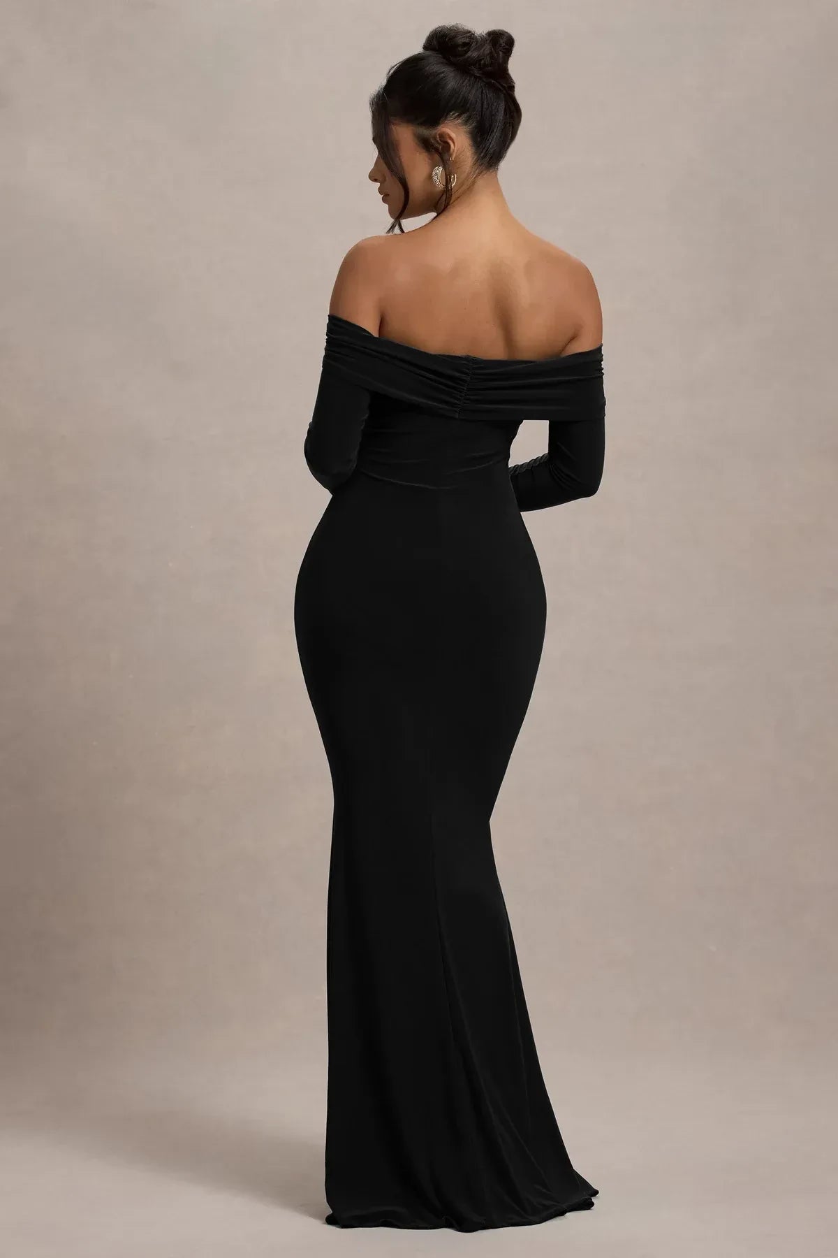 Gripping Mermaid Off Shoulder Long Sleeve Ruched Back Floor Length Evening Dress