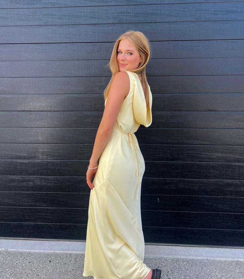 Light Yellow Sleeveless Satin Backless Elegant Long Prom Dress Cocktail Dress Homecoming Dress Evening Dress Party Dress