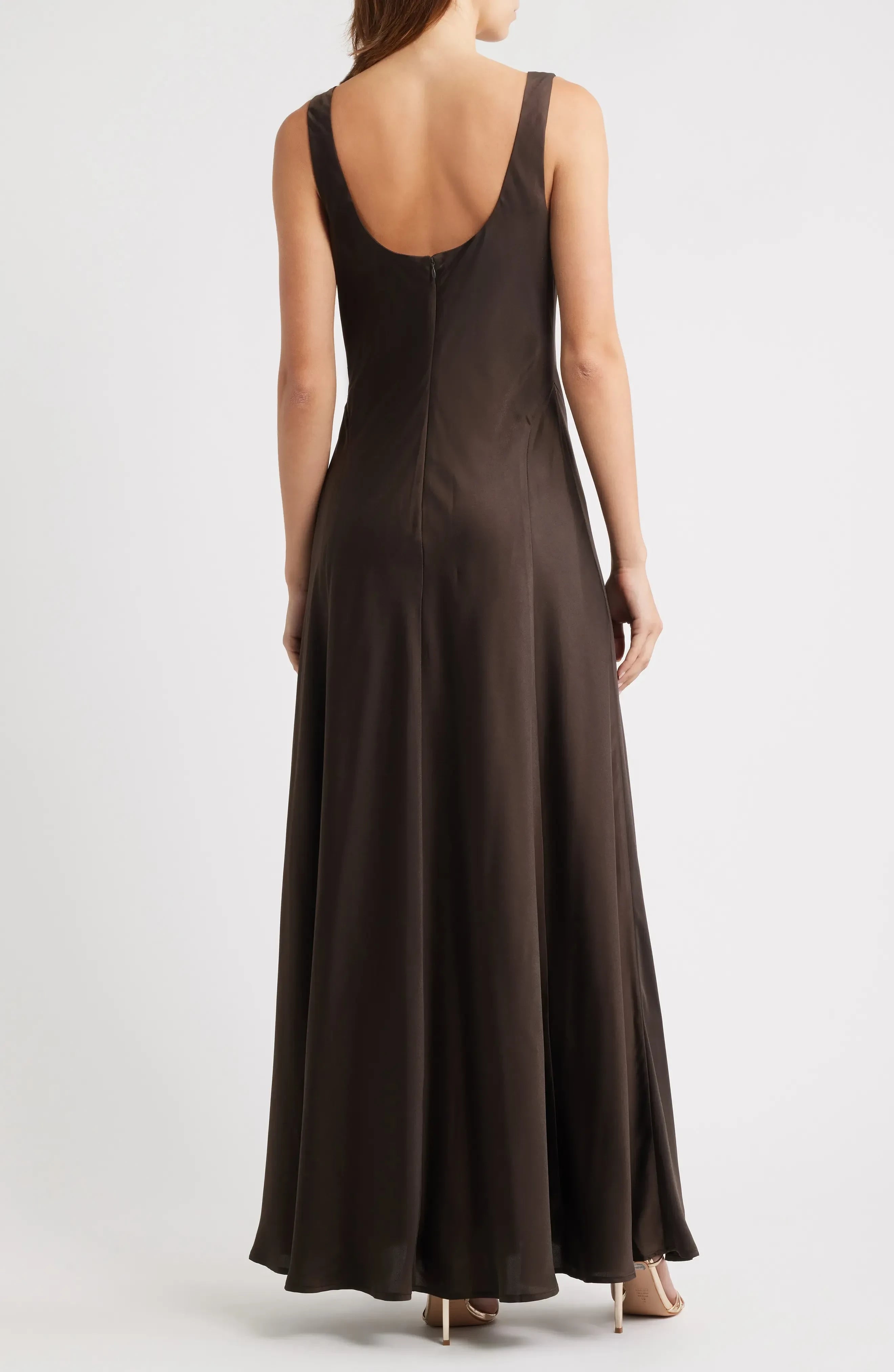 Lovely Sheath Cowl Neck Sleeveless Scoop Back Floor Length Bridesmaid Dress