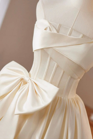 Lovely A-Line Strapless Champagne Satin Short Prom Dress Party Dress with Corset