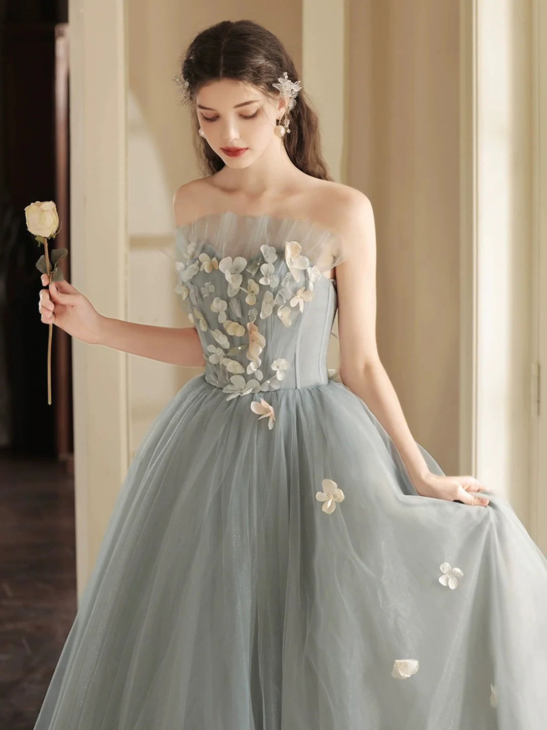Lovely A-Line Sweetheart Neck Gray Tulle Strapless Long Prom Dress Party Dress
