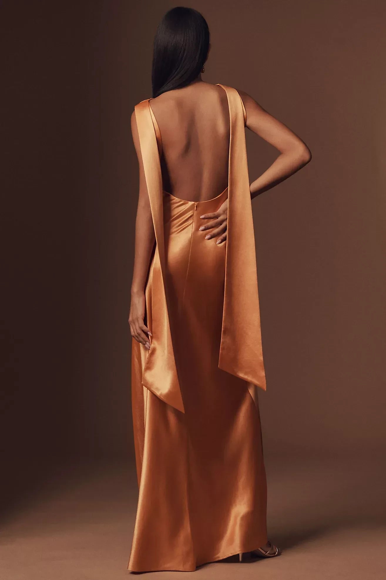 Luxurious Sheath Crew Neck Sleeveless Draped Back Floor Length Evening Dress