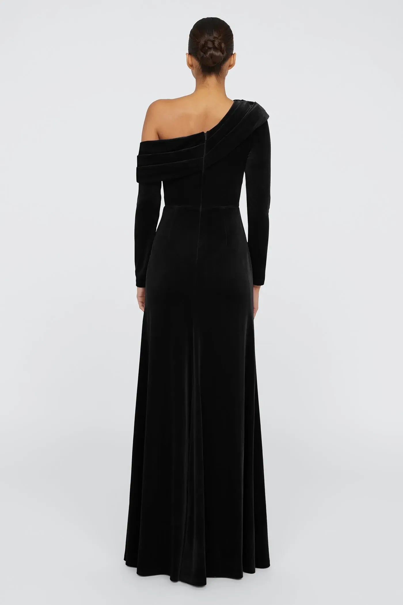 Luxurious Sheath One Shoulder Long Sleeve Solid Back Floor Length Evening Dress