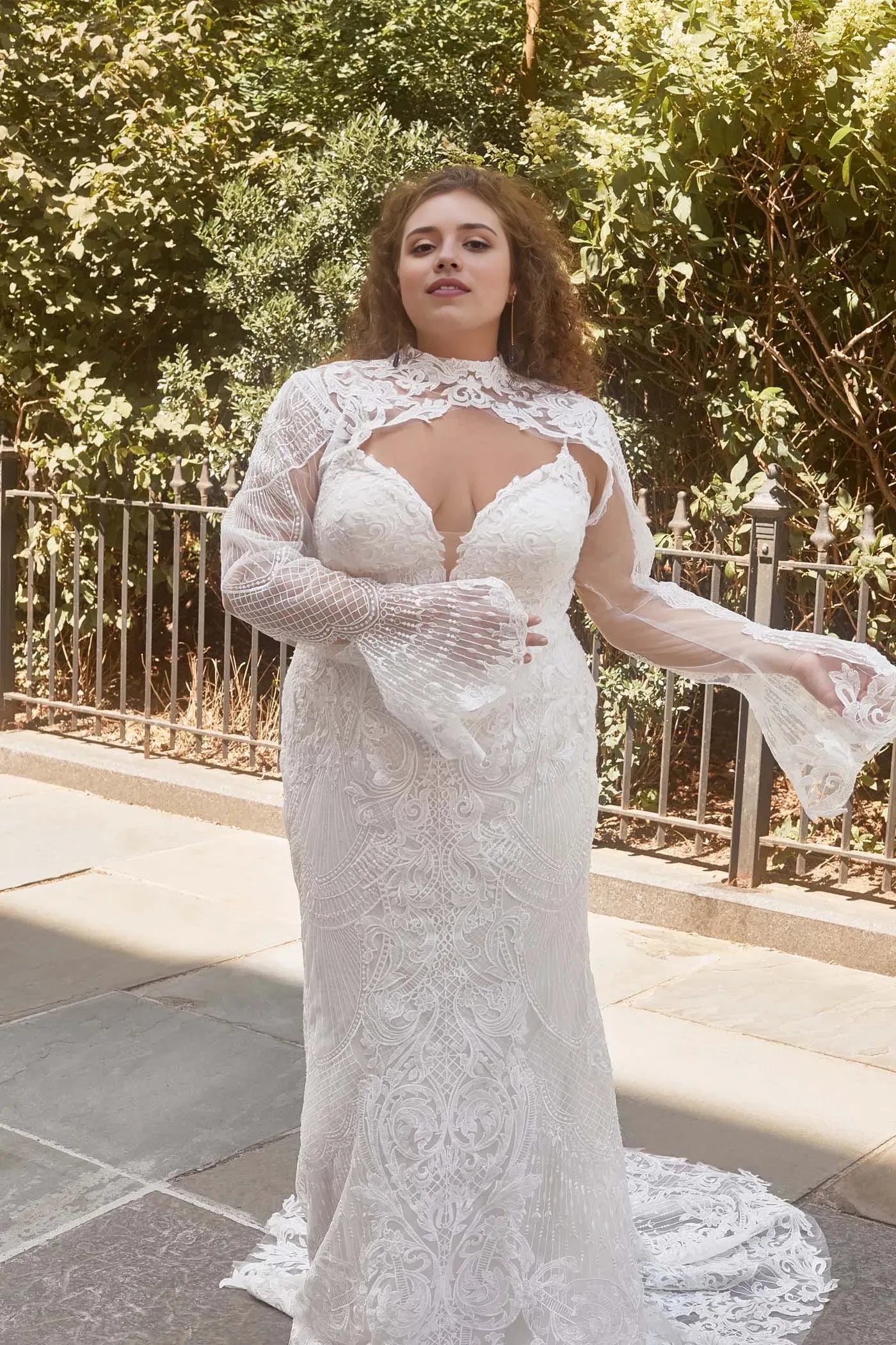 Magnificent Plus Size Trumpet Plunging V Neck Bell Sleeve Lace Back Floor Length Wedding Dress