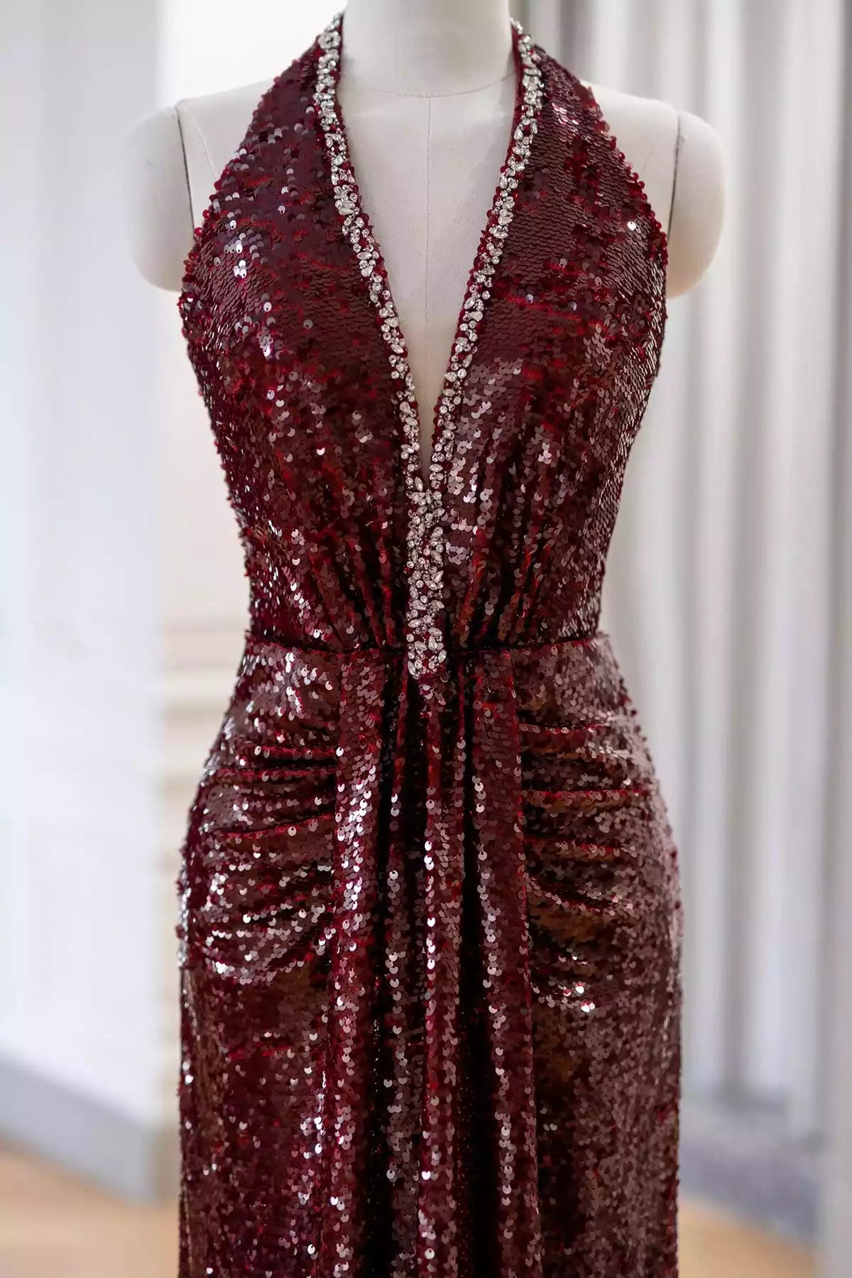 Mermaid V-Neck Burgundy Sequins Long Prom Dress Evening Party Dress