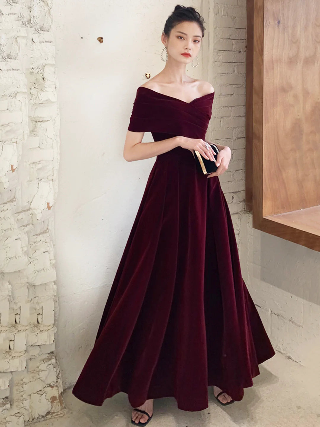 Off Shoulder Burgundy V-Neck Velvet Long Prom Dress Evening Party Dress