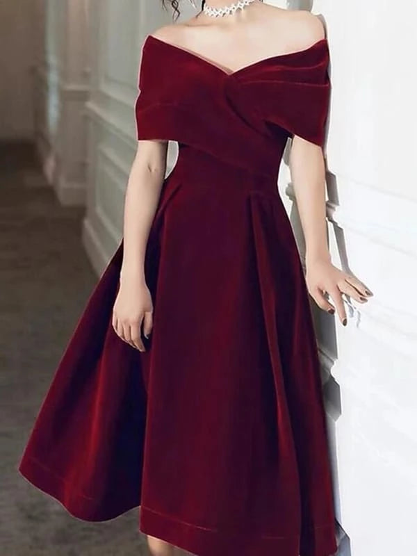 Off Shoulder Burgundy Velvet Short Prom Burgundy Velvet Formal Graduation Evening Dresses Party Dresses Homecoming Dresses