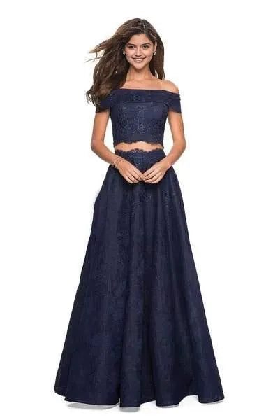 Off Shoulder Sleeveless A-Line Romantic Two-Piece Off the shoulder Floor Length Prom Dress Hot Sale For Ladies