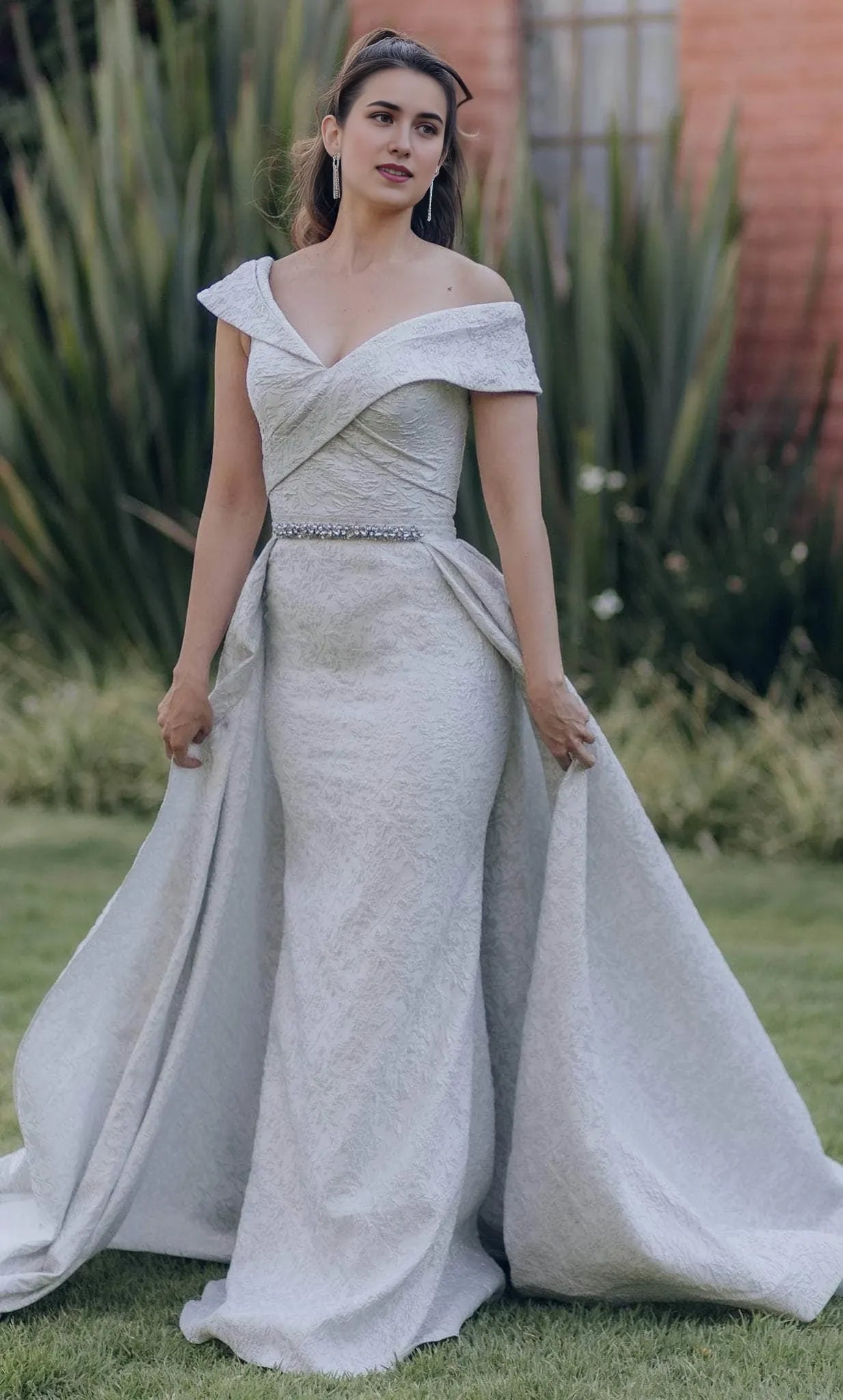 Off Shoulder Sleeveless  A-line Gorgeous Floor length Prom Dress Hot Sale For Ladies