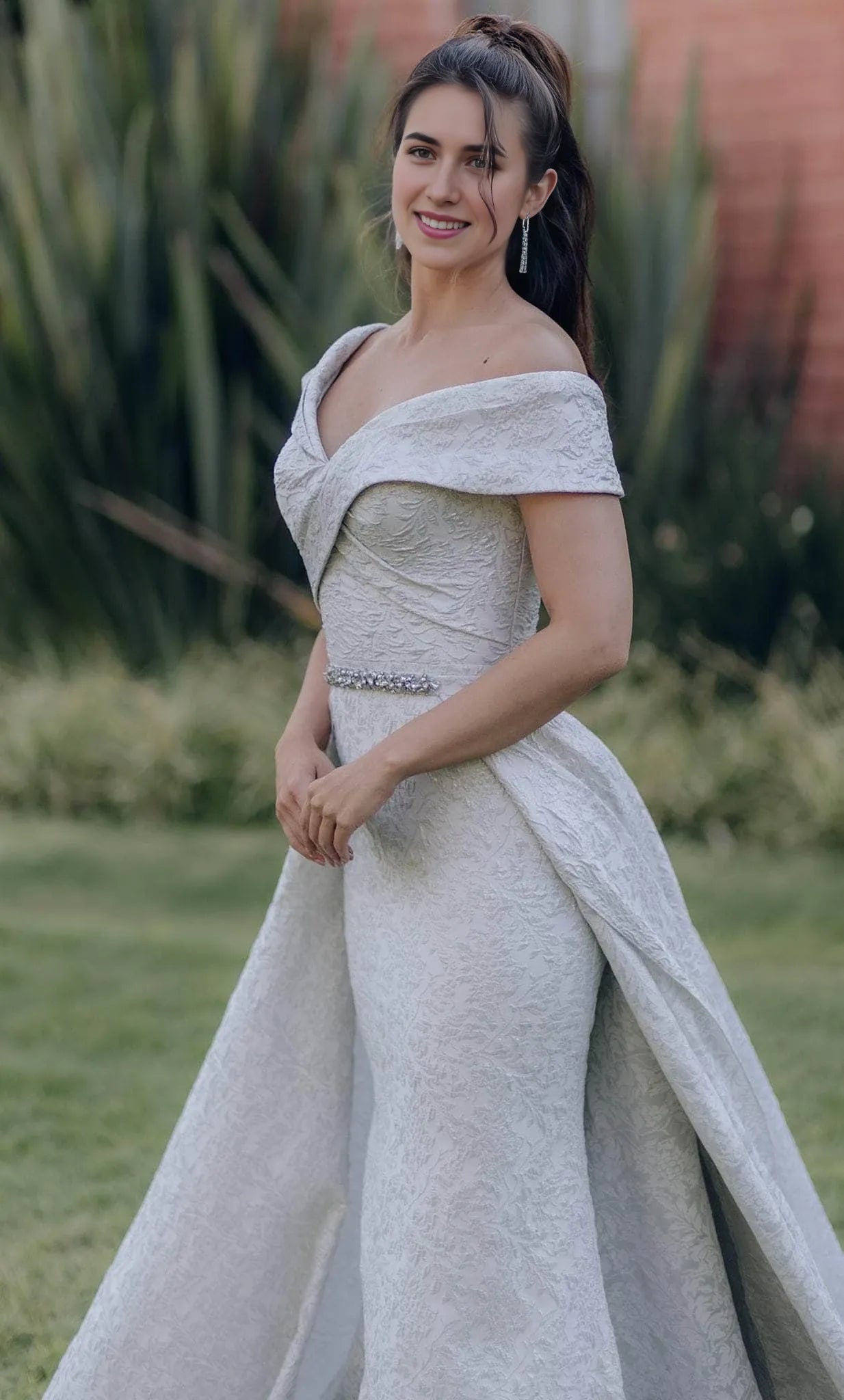 Off Shoulder Sleeveless  A-line Gorgeous Floor length Prom Dress Hot Sale For Ladies