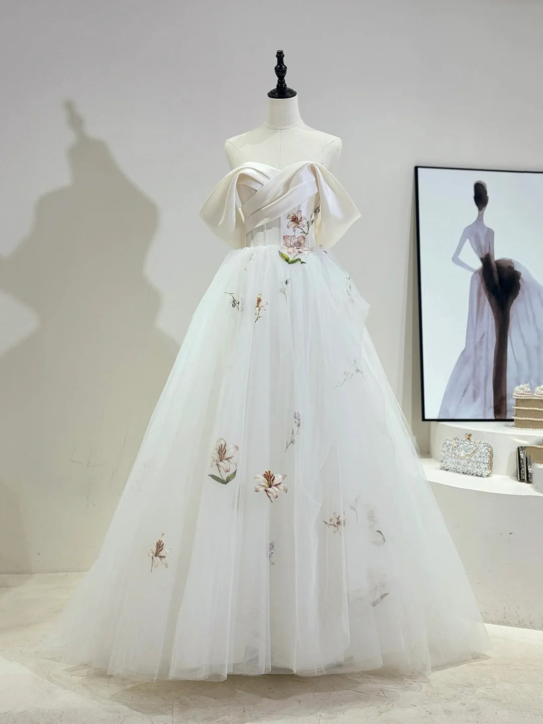 Off the Shoulder Beautiful Tulle Lace Long Prom Dress  Evening Party Dress Wedding Dresses