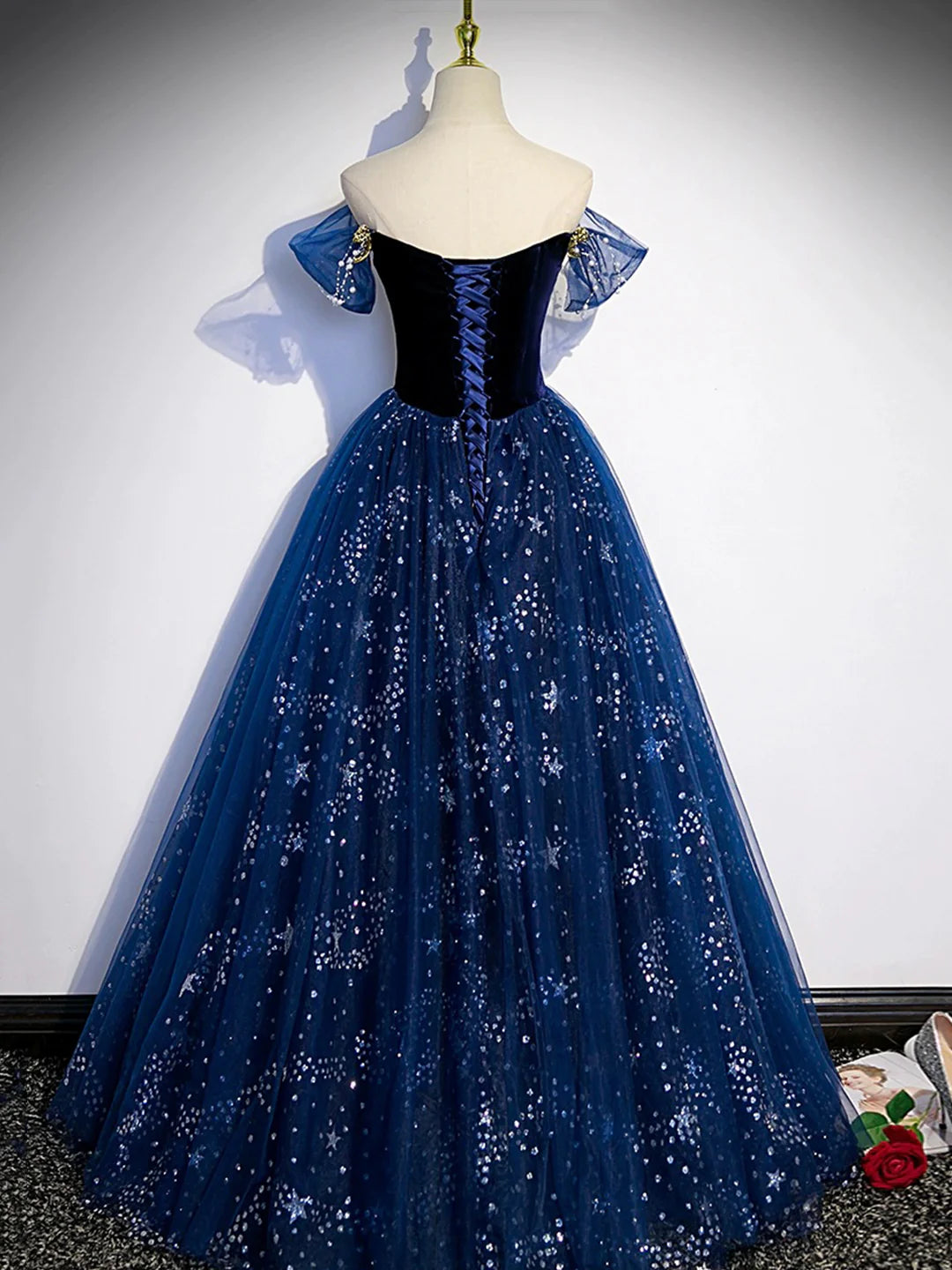 Off the Shoulder Blue Tulle Floor Length Prom Dress with Beaded Evening Party Dress