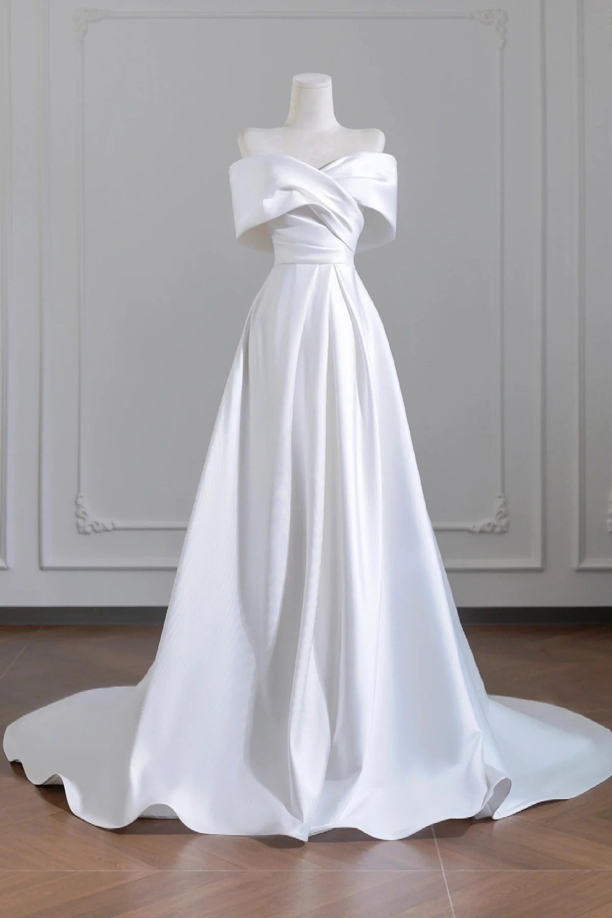 Off the Shoulder White Satin Long Prom Dress Elegant A-Line Evening Party Dress Wedding Dresses
