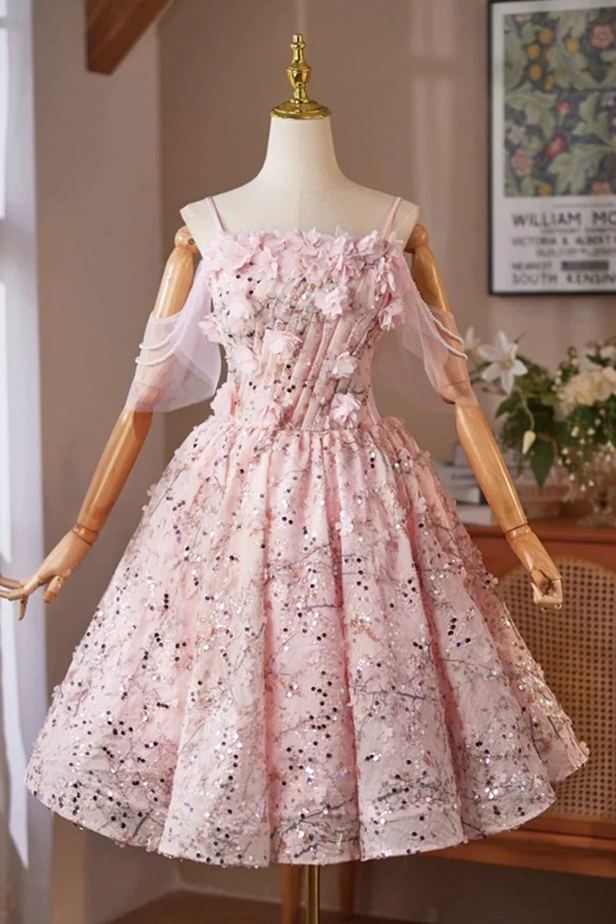 Pink Tulle Sequins Short Prom Dress Lovely Knee length A-Line Evening Party Dress Homecoming Dresses