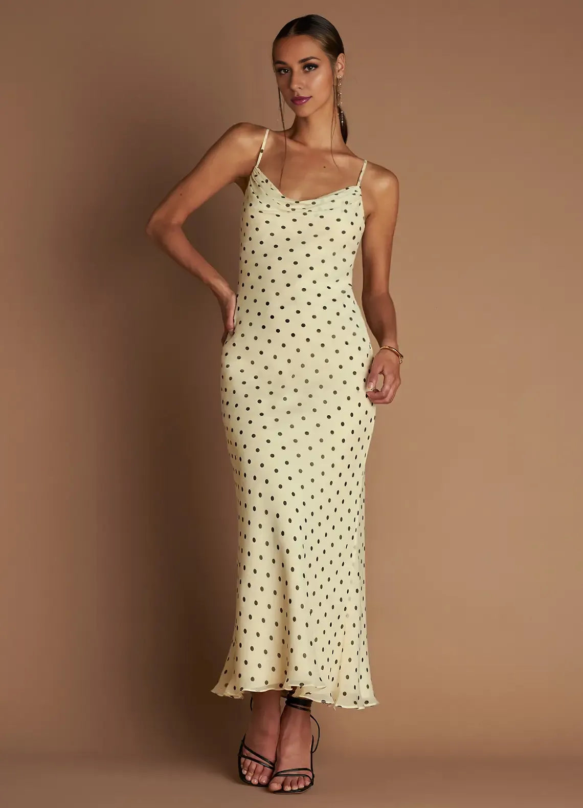 Playful Mermaid Spaghetti Strap Sleeveless Bow Back Floor Length For Ladies Prom Dress