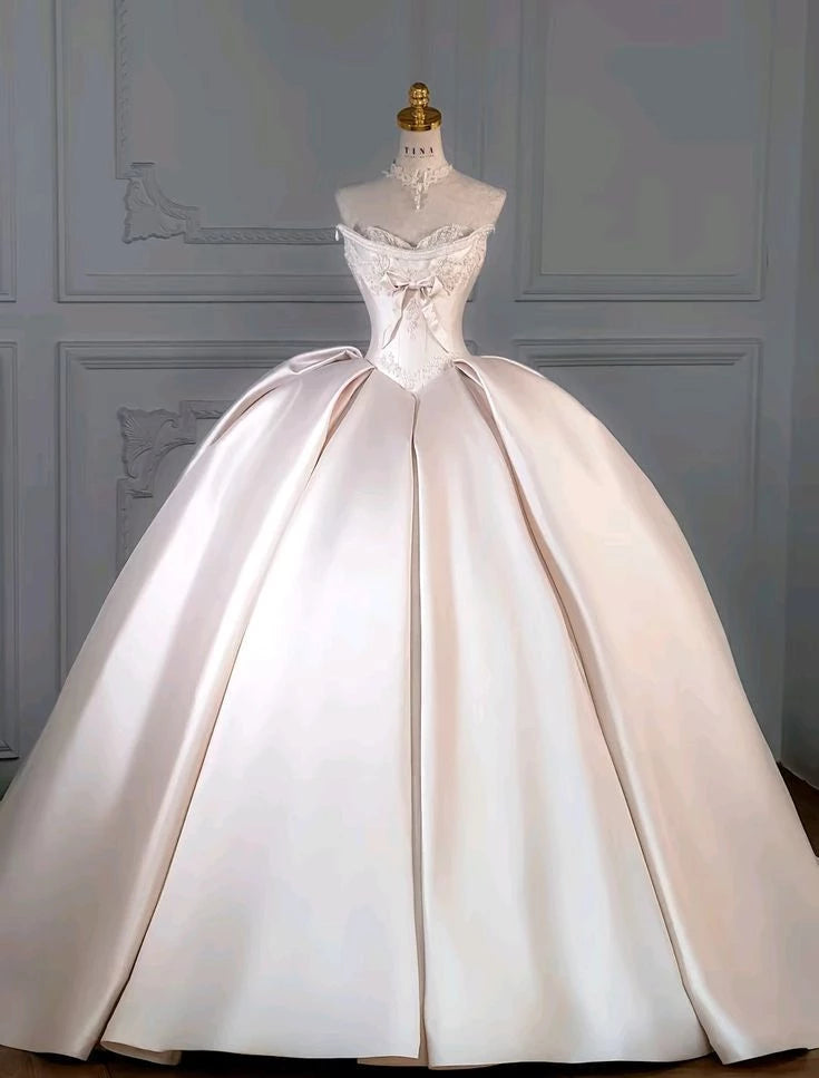 Princess Ball Gown Strapless Lace Appliques Satin Prom Dress 18th Floor length Off-the-shoulder Prom Dress Cocktail Dress Homecoming Dress Evening Dress Wedding Dresses