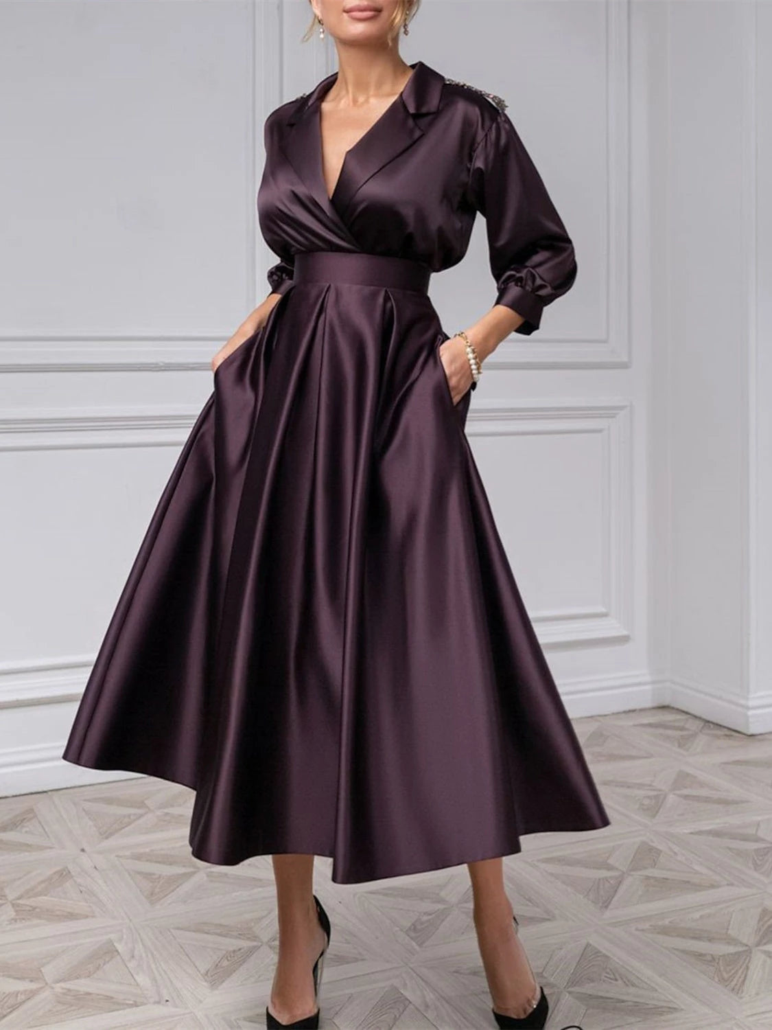Princess Satin V-Neck Long Sleeves With Beading Mother Of The Bride Dresses