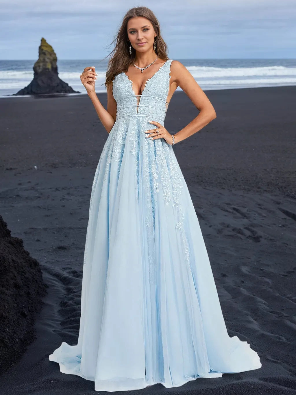 Princess V-Neck Sleeveless Floor-Length with Appliques Prom Dresses