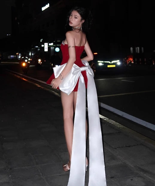 Red A Line Sweetheart Neck Rhinestone Sleeveless Off-the-shoulder Velvet Short Prom Dress Cocktail Dress Homecoming Dress Evening Dress Party Dress